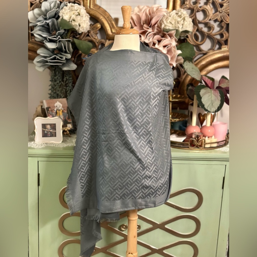 Fendi Gray Silk & Cashmere Scarf